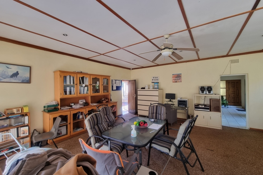 4 Bedroom Property for Sale in Neserhof North West
